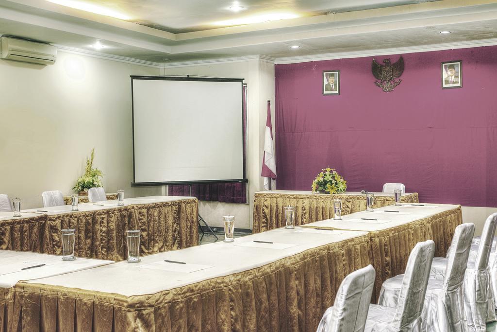 Hotel Galuh Anindita Джок'якарта Екстер'єр фото